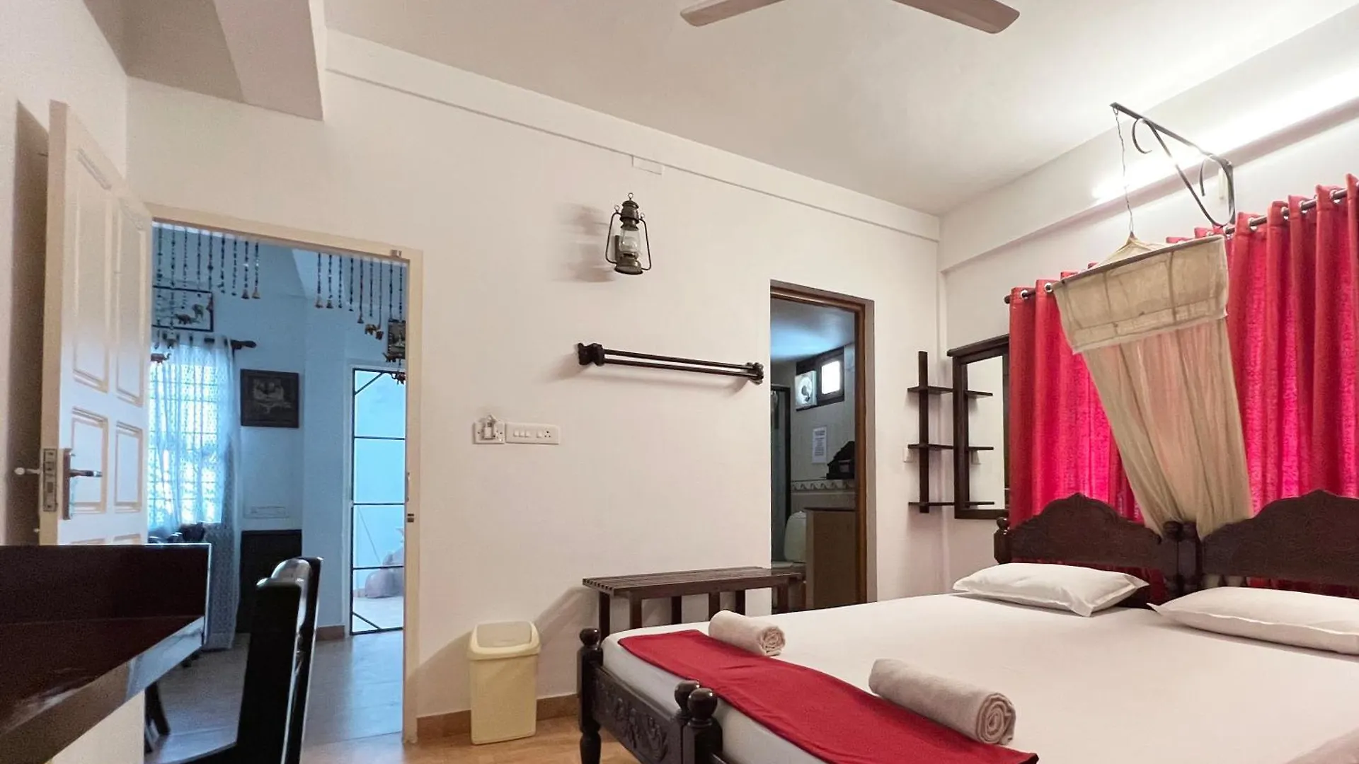 Reds Residency - Homestay Kochi