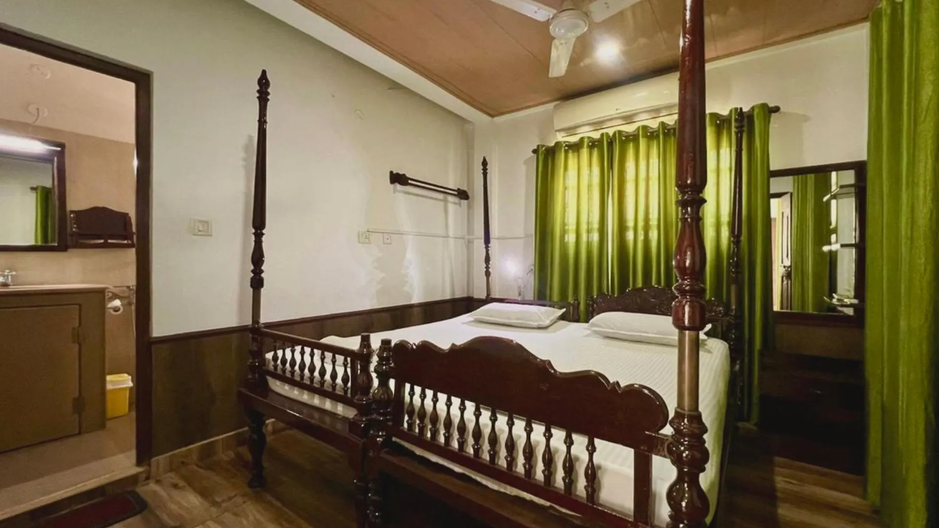 Reds Residency - Homestay Kochi 0*,
