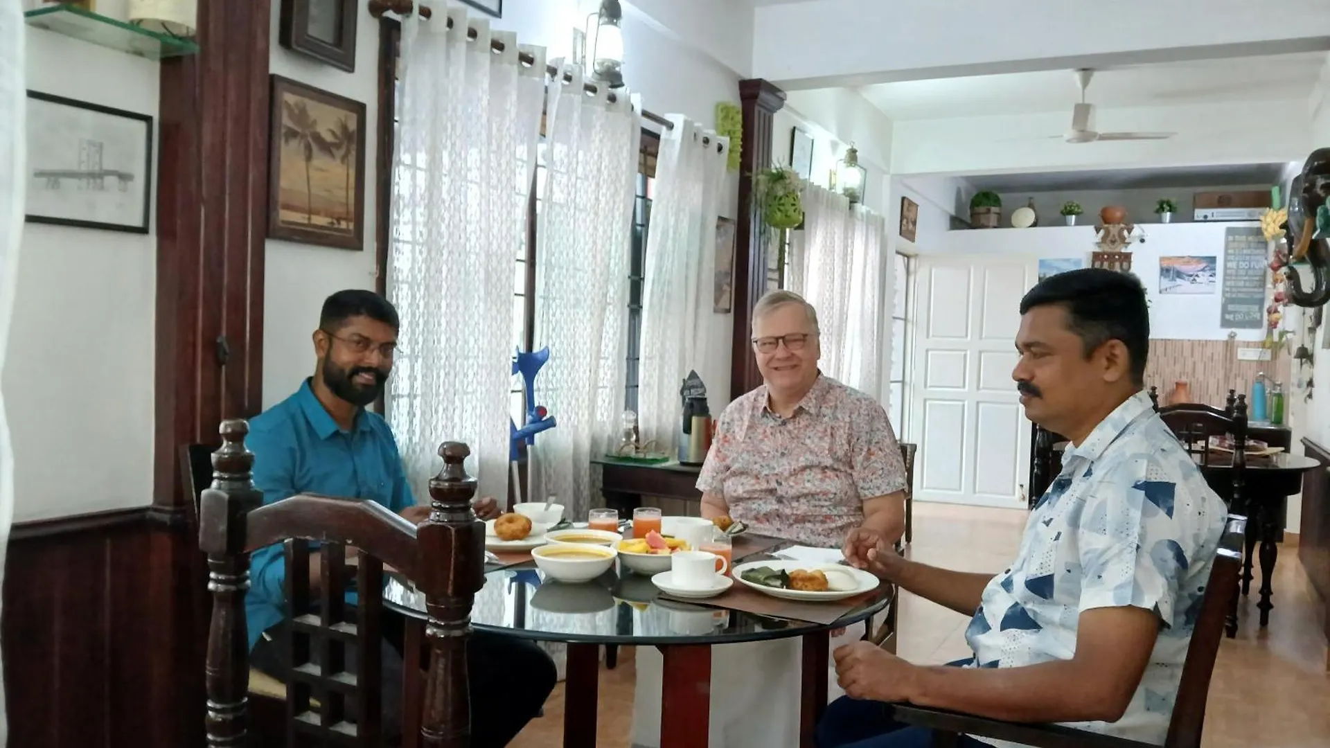 Reds Residency - Homestay Kochi