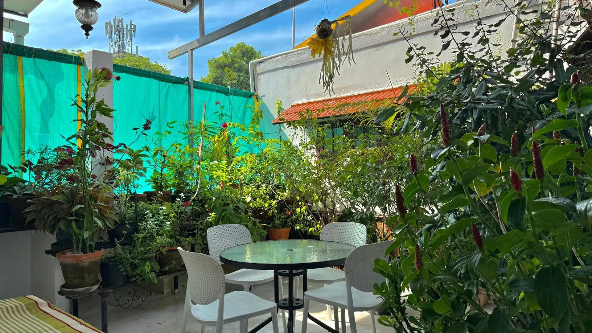 Reds Residency - Homestay Kochi