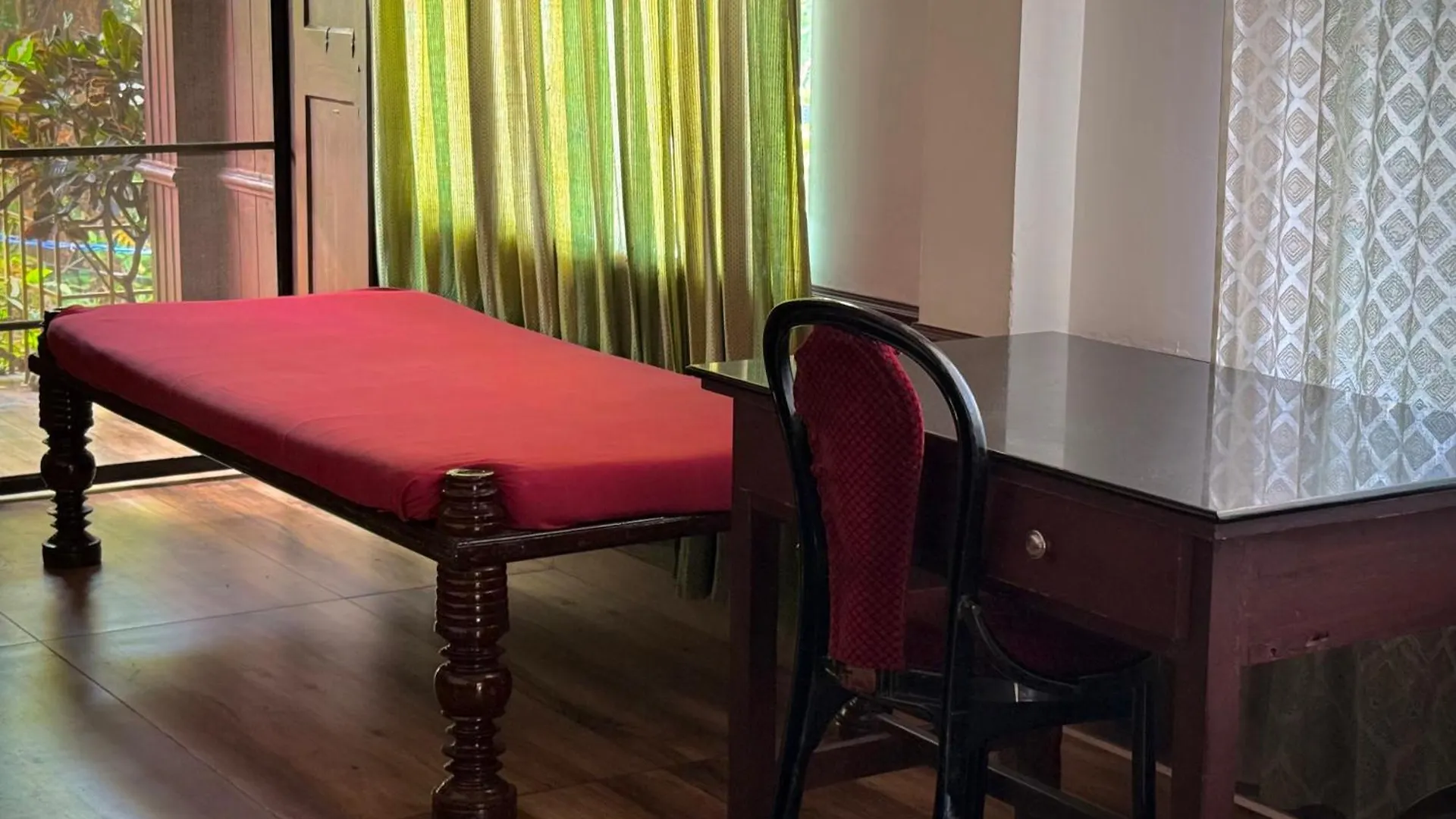 Reds Residency - Homestay Kochi