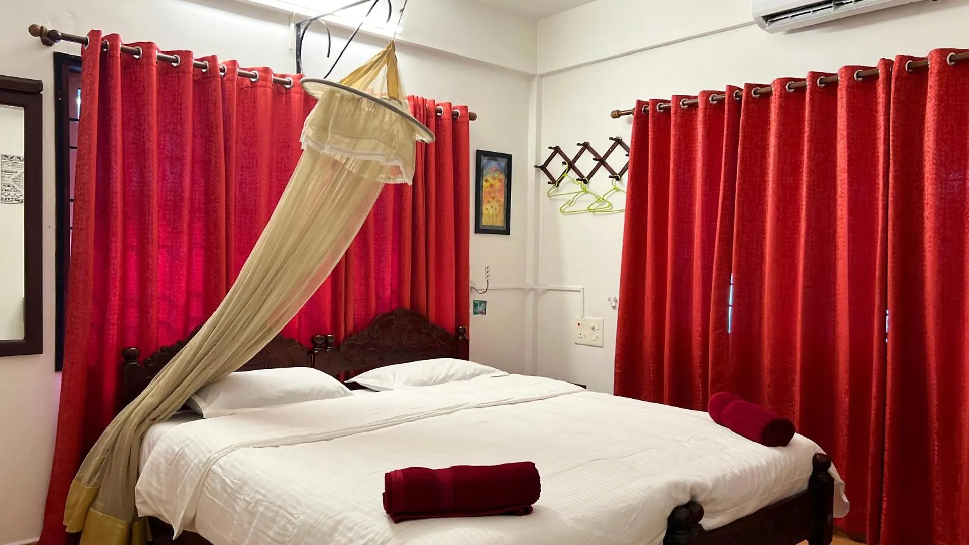 Reds Residency - Homestay Kochi 0*,  India